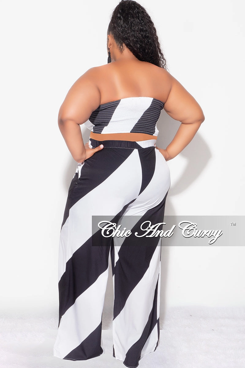 Daily Comfort Fit Final Sale Plus Size 2pc Bra Top and Pants Set Black and White Design Print