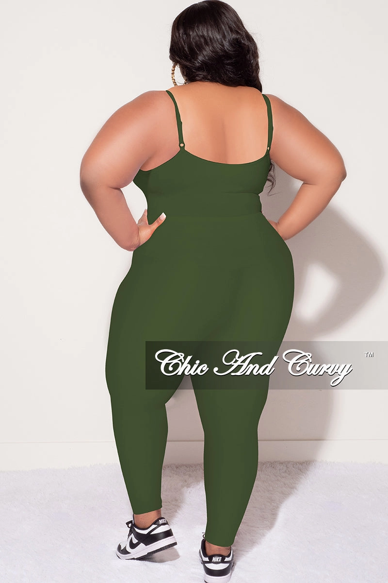 Final Sale Plus Size Spaghetti Strap Triple Criss Cross Front Bralette in Olive green Warm Layer