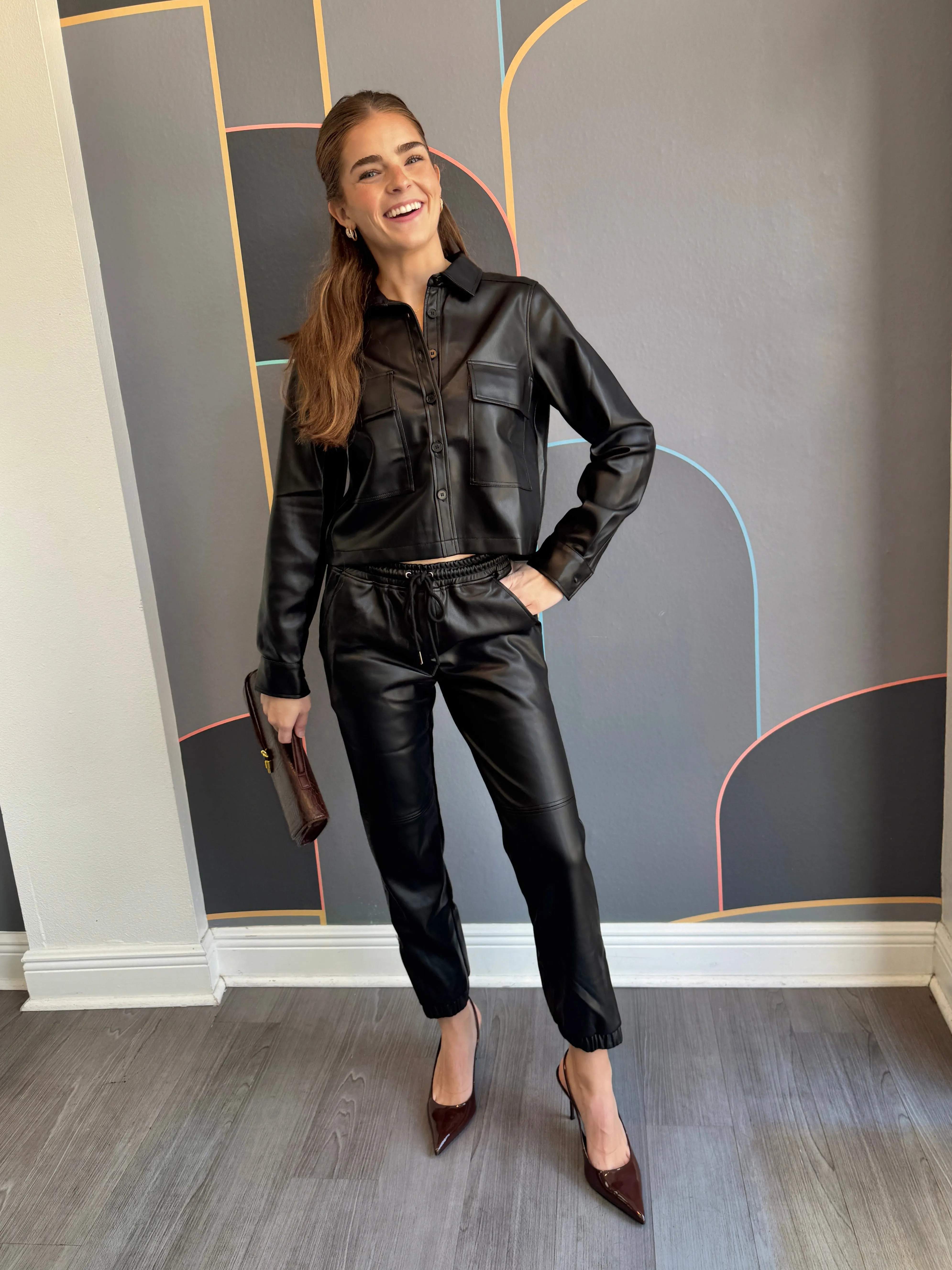 Crop Patch Pocket Shacket Organic Cotton Blend WrinkleResistantTextile