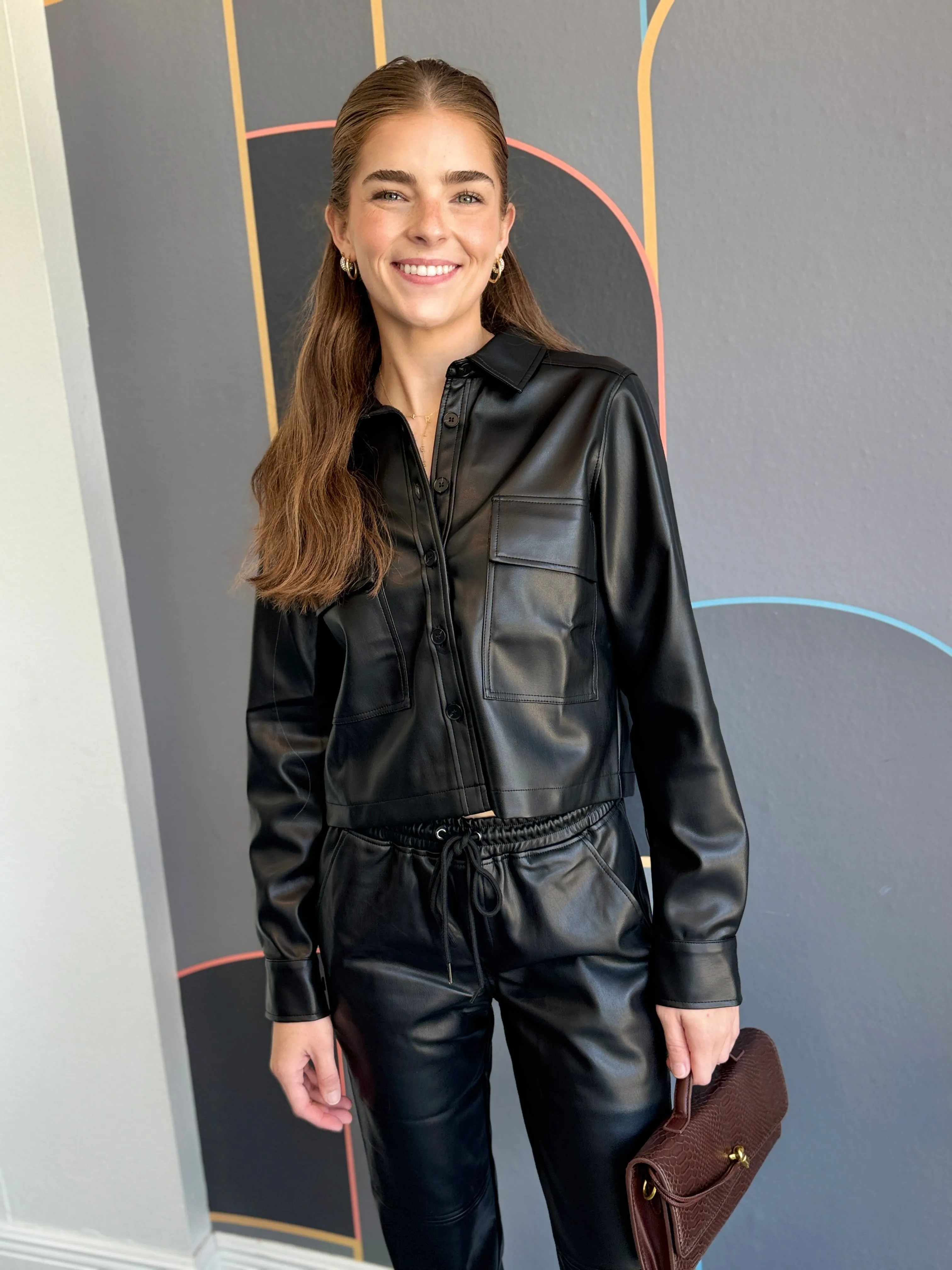 Crop Patch Pocket Shacket Raw Edge Detail