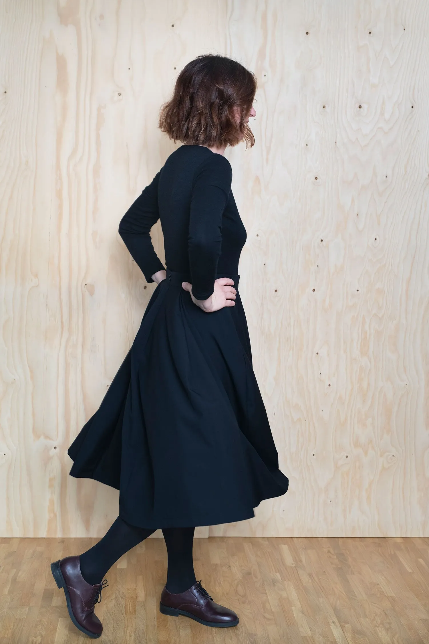 THE ASSEMBLY LINE • Tulip Skirt Sewing Pattern