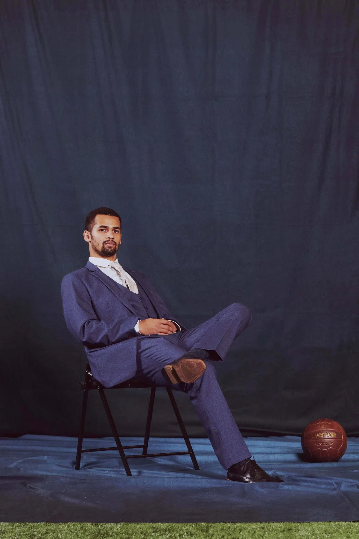 The Everton Collection | Iliman Ndiaye In ASHLEY Navy Blue Three Piece Suit