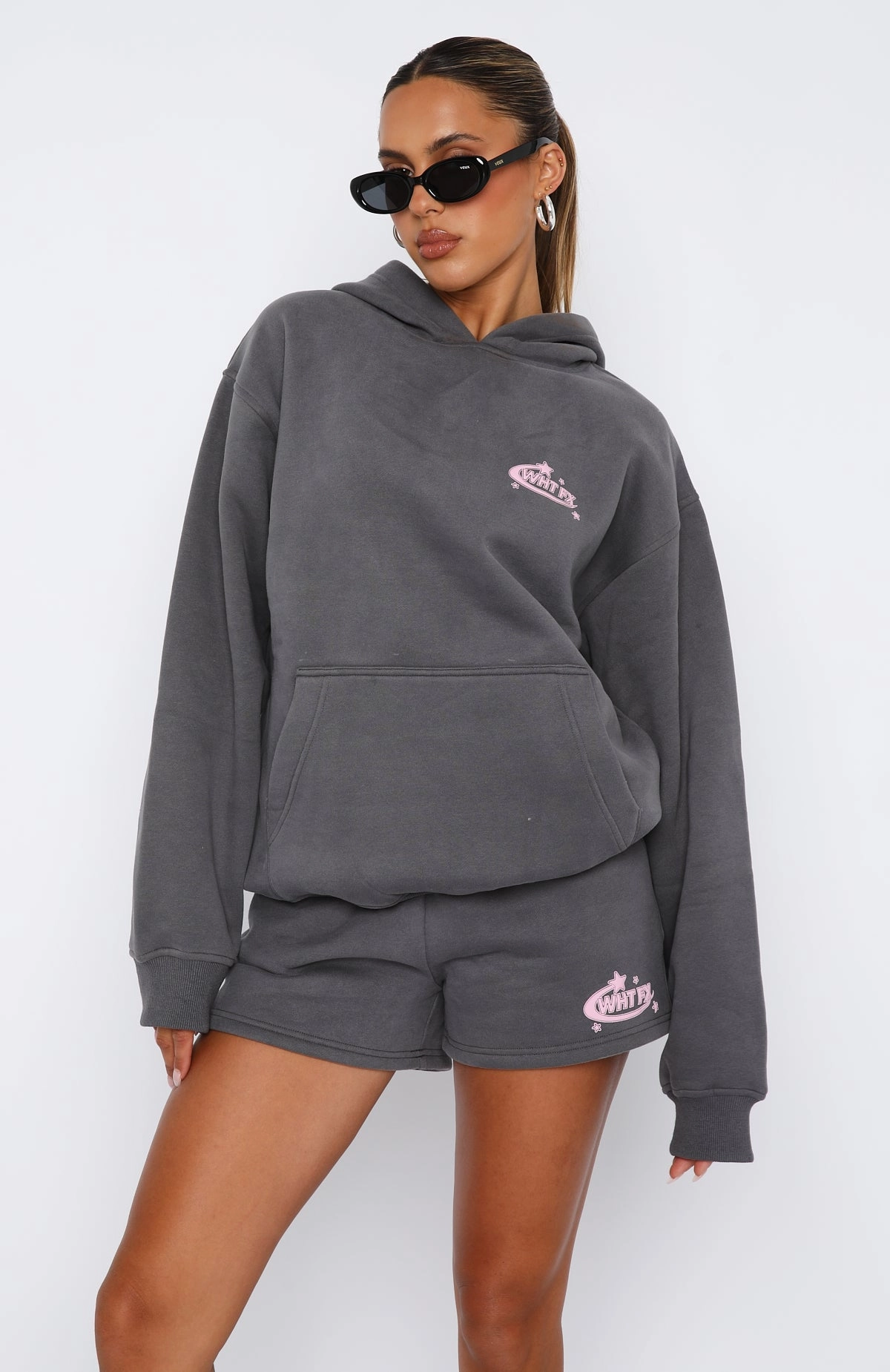 Ready To Go The Main Star Oversized Hoodie Volcanic