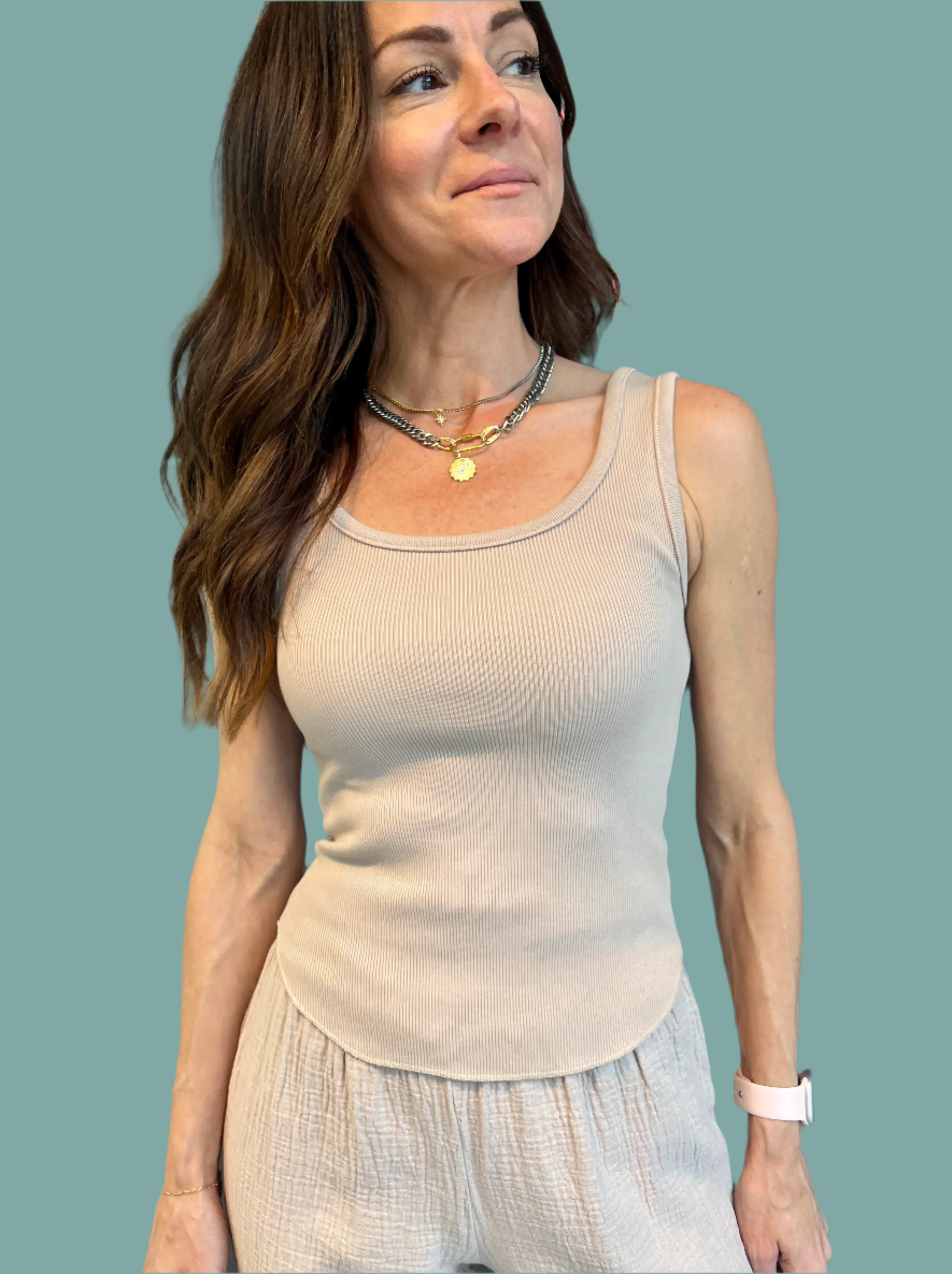 Performance knit Ribbed Scoop Neck Cropped Tank