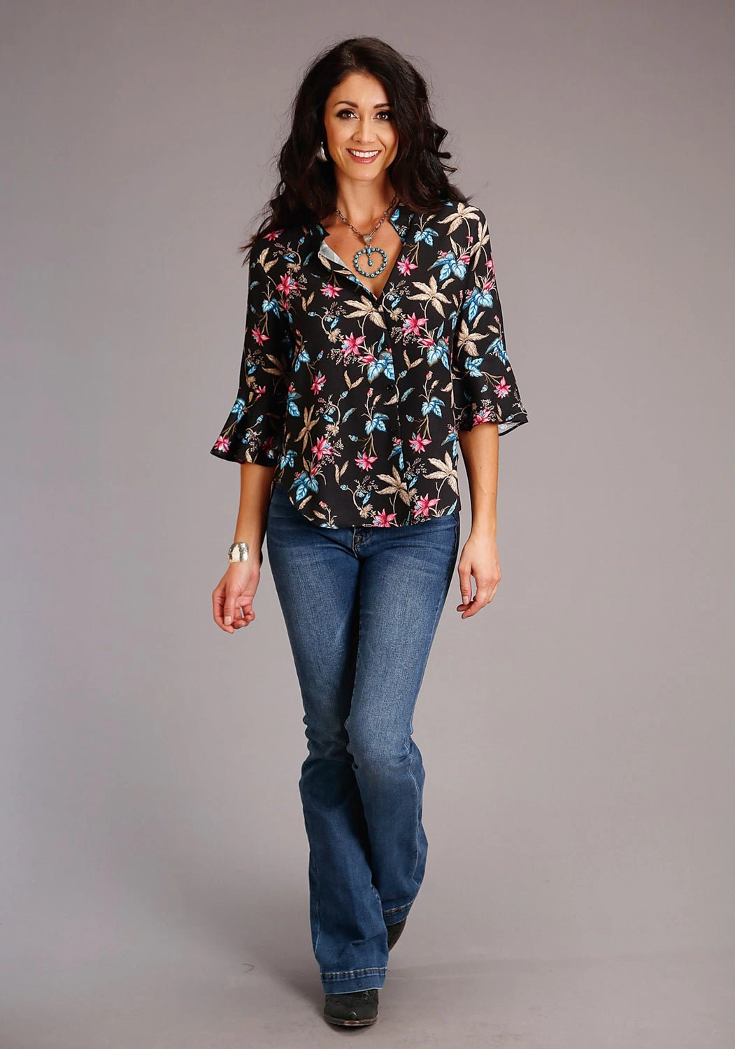 Tall Option Youthful Style Stetson Womens Black Rayon/Nylon Feather Floral S/S Blouse