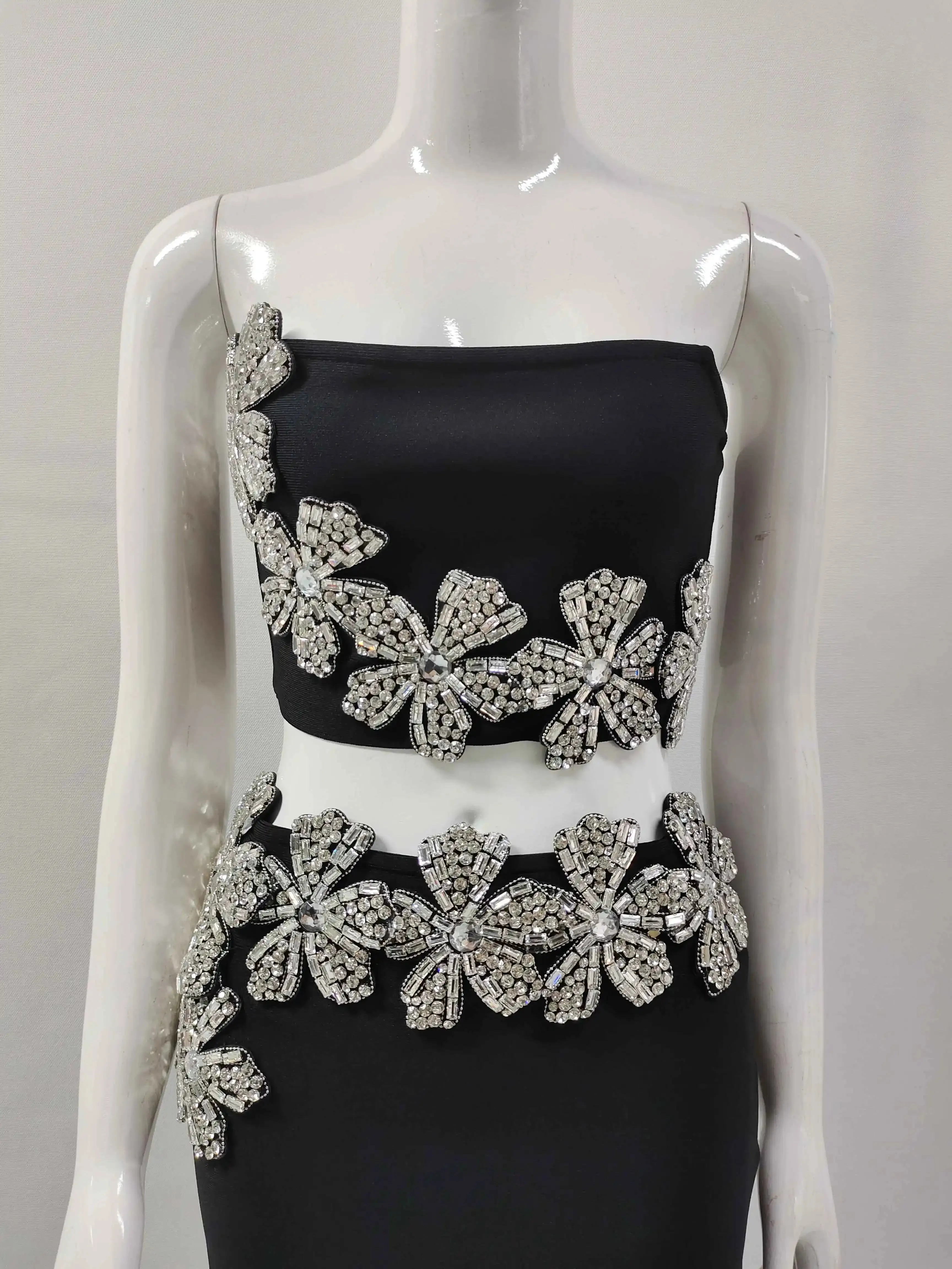Trend4us Women's Crystal Applique Two-Piece Skirt Suits
