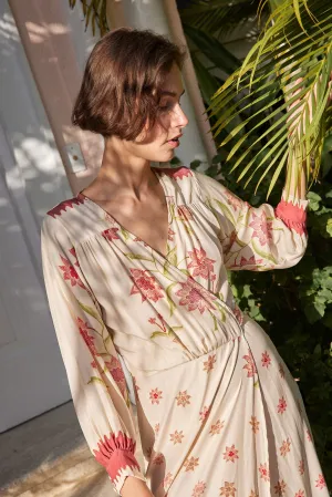 Soft and Chic Calm Grace KATE LONG SLEEVE MAXI