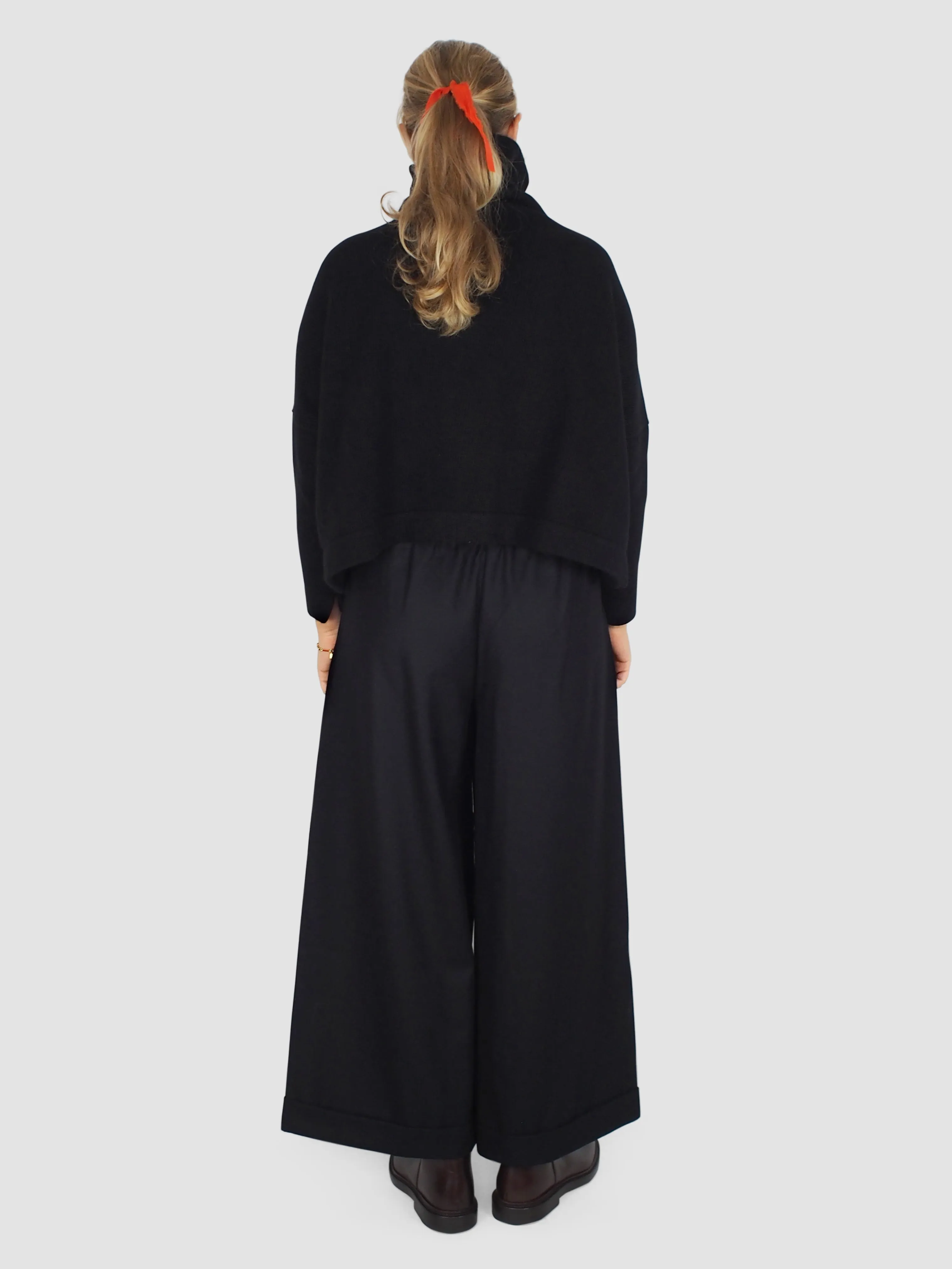 Trousers w/Pockets - Black