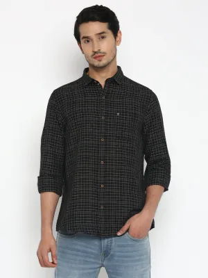 Turtle Men Cotton Linen Black Slim Fit Checkered Shirts