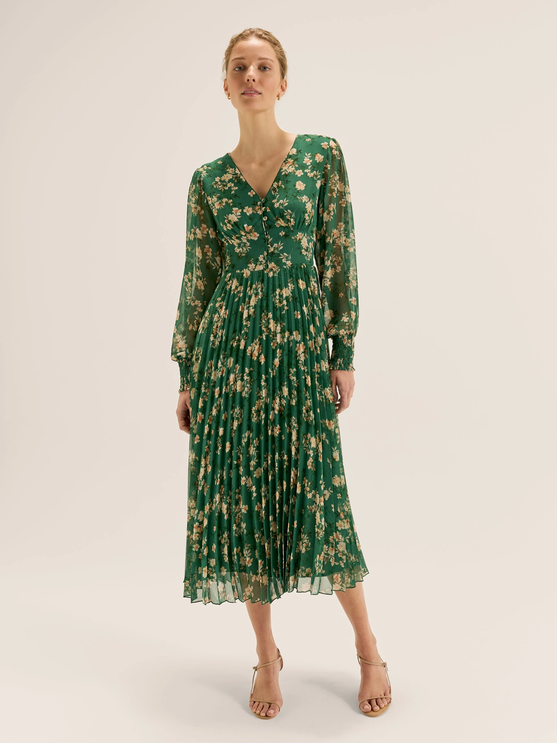 Relaxed day dress Clean Stitch Meadows Floral Dress