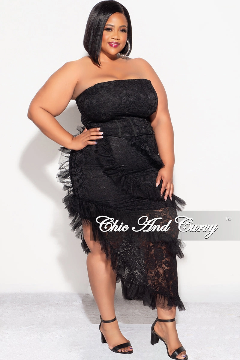 Perfect Look Final Sale Plus 2pc Lace Corset Top & Ruffle Skirt Set in Black