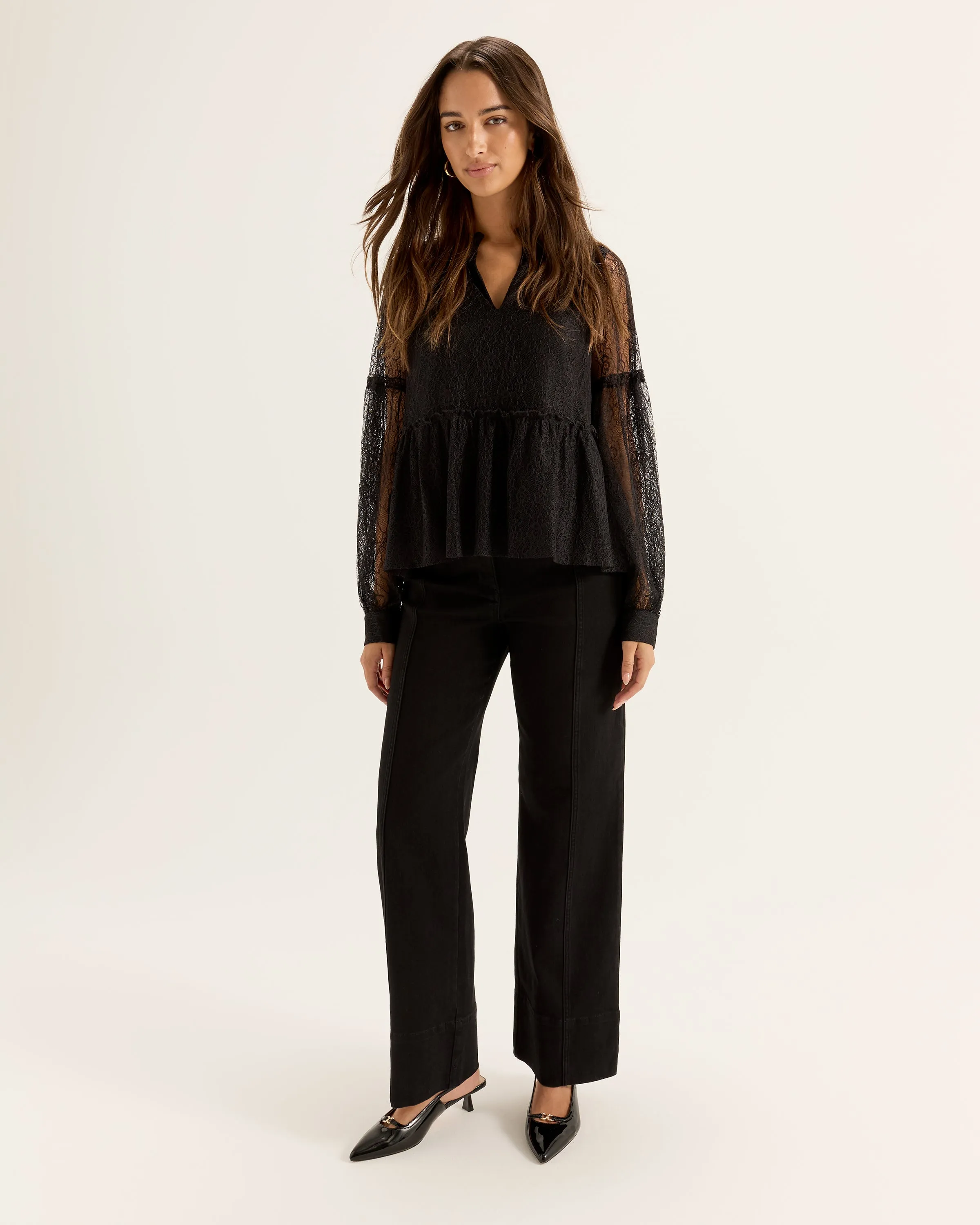 Textured Weave Pattern Double Stitched Hem Pompidou Lace Blouse