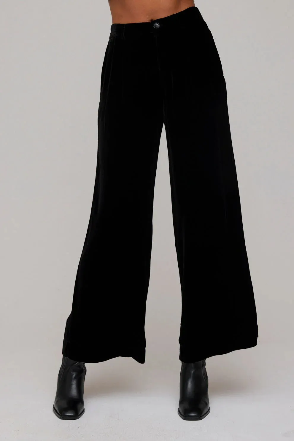 Velvet Pleated Trousers