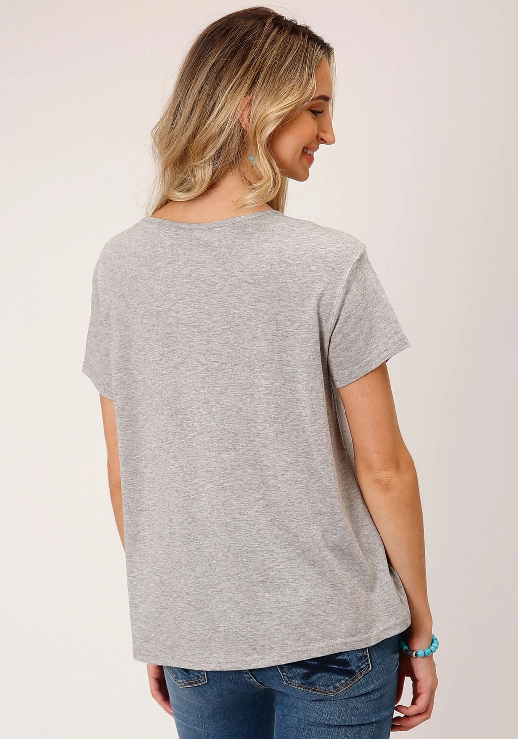V-neck style Versatile Layer Roper Womens Love You Barn Grey Poly/Rayon S/S T-Shirt