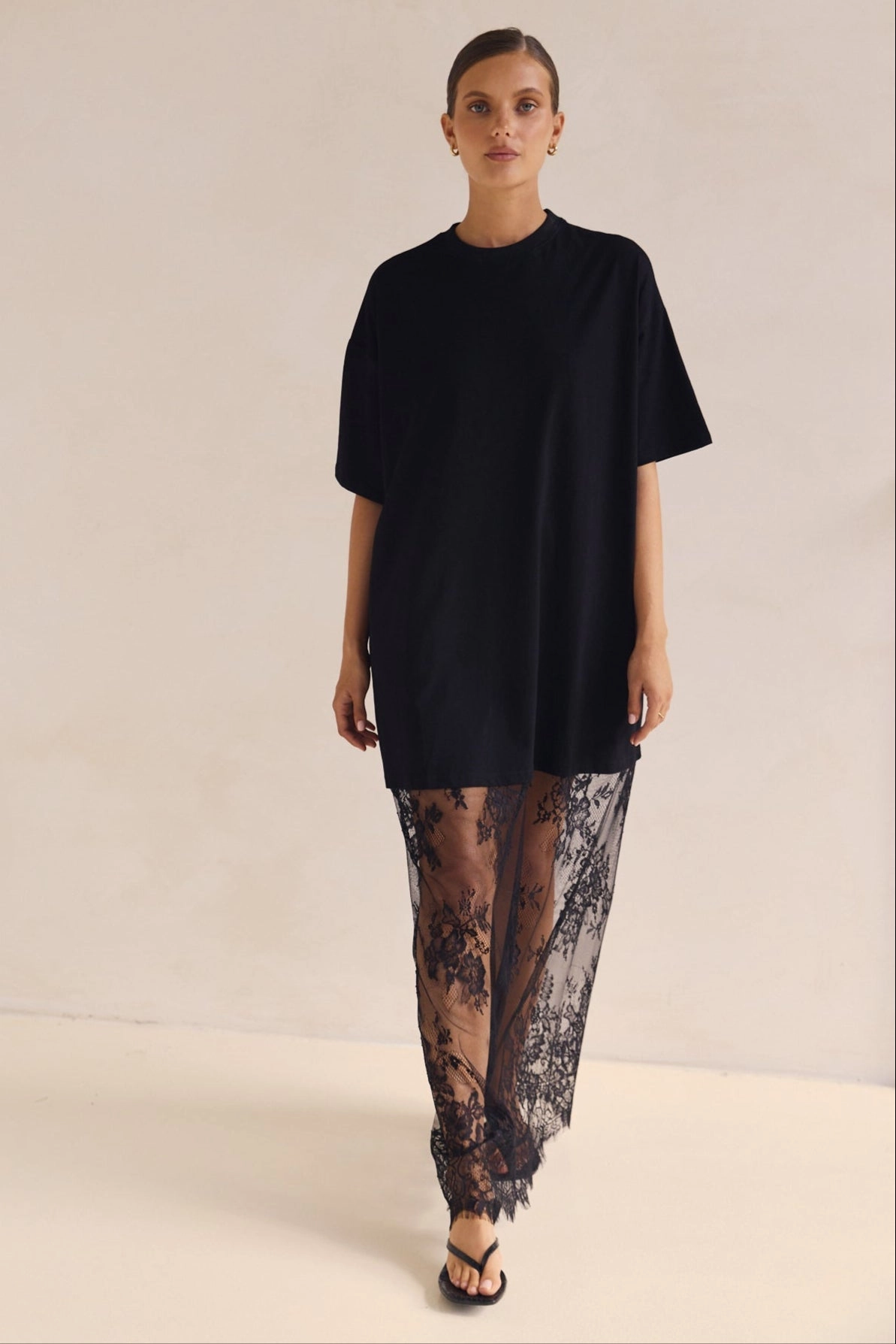 Urban Aesthetic Silky Silhouette Ophelia Maxi Dress (Black)