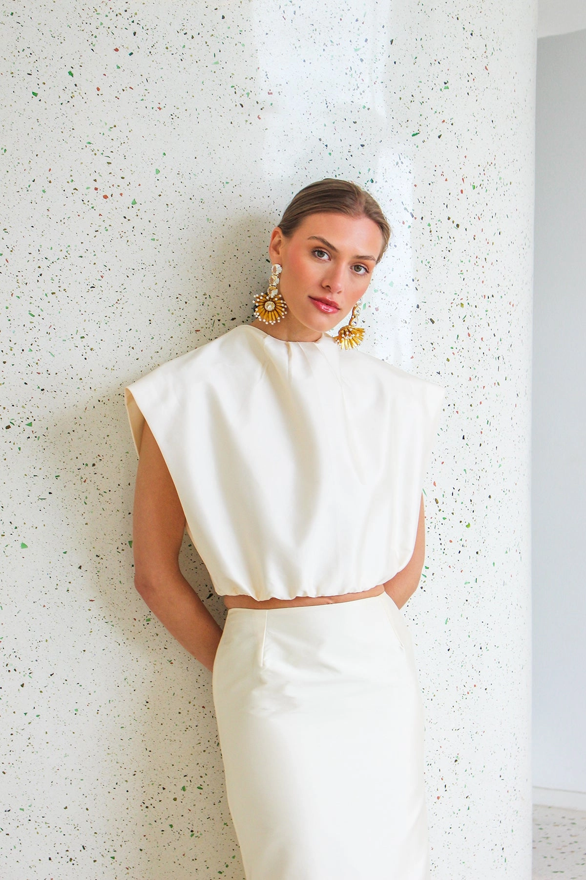 Basic Tee ReinforcedHems Victoria Top