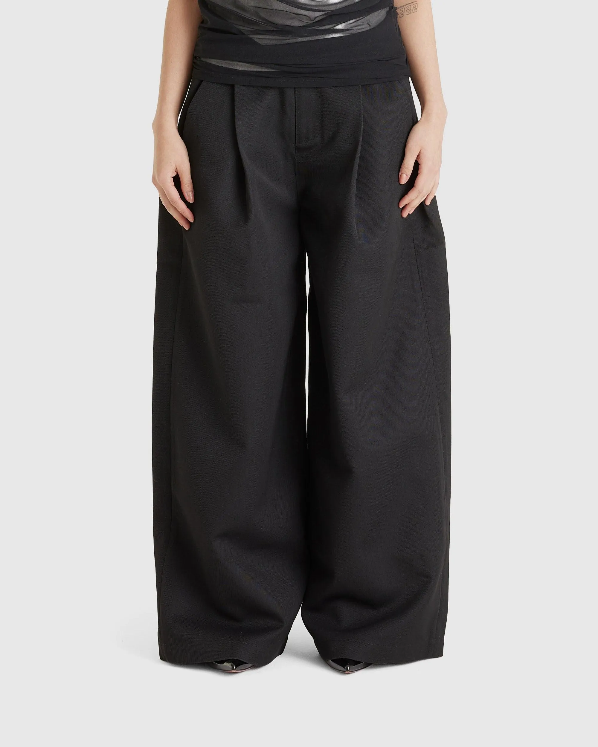 Volume Pleated Pants (W)
