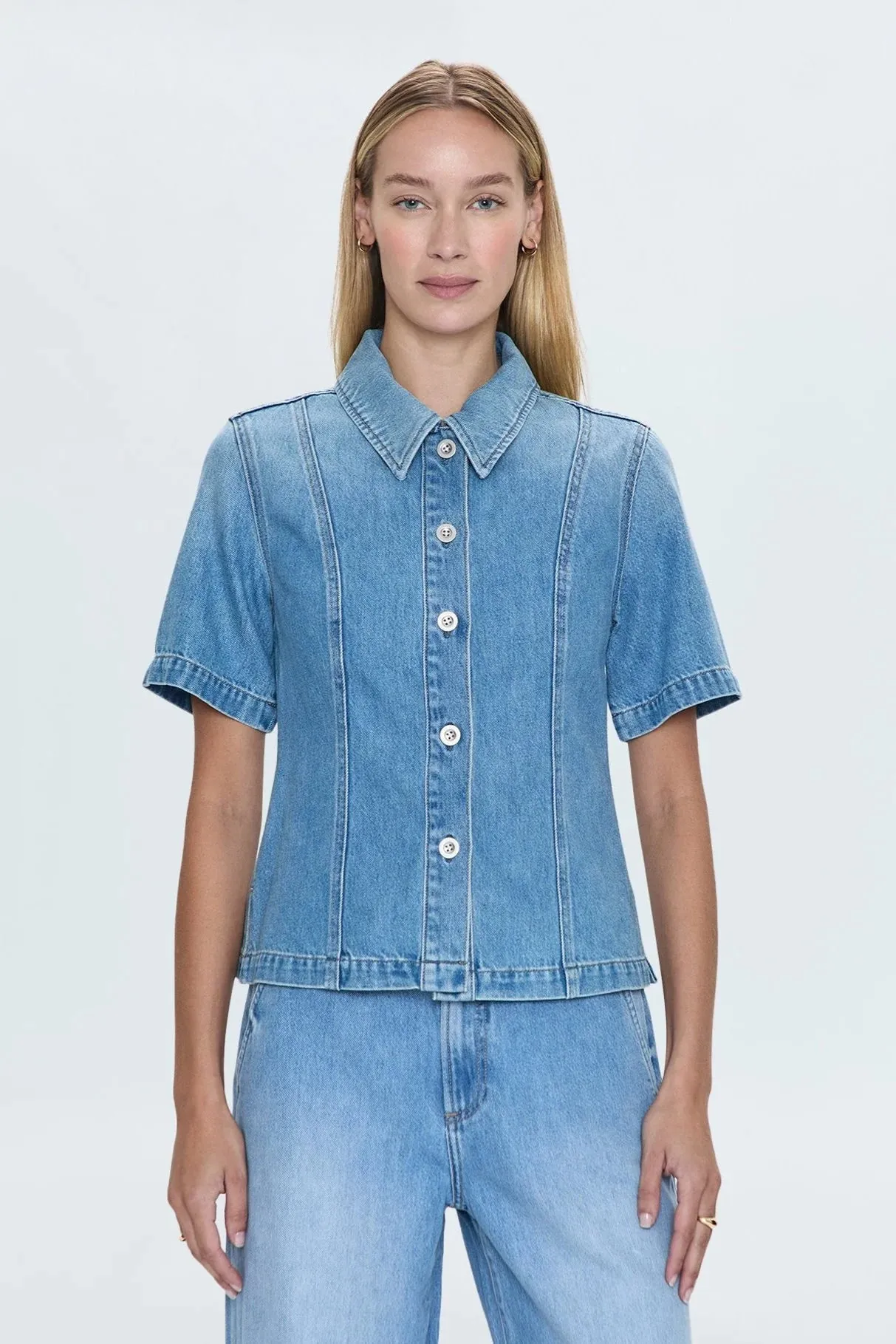 FlexibleCuff PolyesterBlend Cyndi Denim Shirt