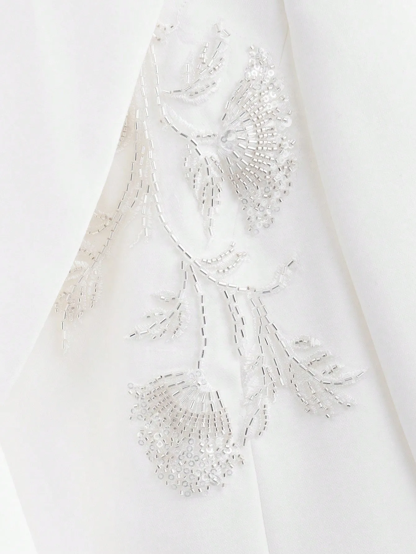 White Double Button Zipper Floral Beaded Blazer