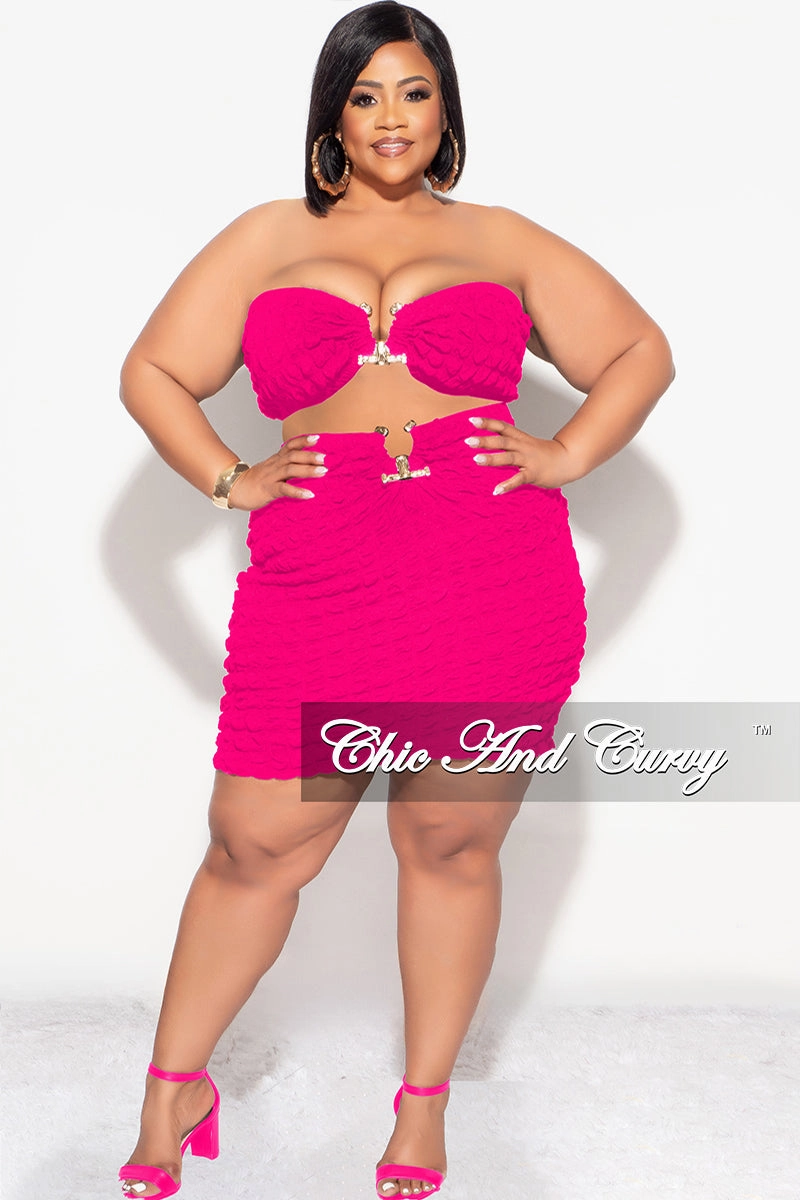 Fashion Fit Stain Resistant Final Sale Plus Size 2pc Honeycomb Texture Strapless Top and Skirt Set in Fuchsia