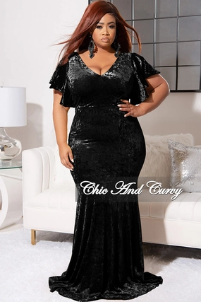 Non Binding Waist QuickReleaseBuckle Final Sale Plus Size Faux Wrap Sleeves Gown Velvet in Black