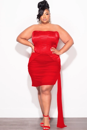 Windproof Membrane Non Restrictive Cut Final Sale Plus Size Satin Strapless Mini Dress with Side Train in Red