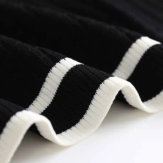 Womens Two Pieces Suit Short-Sleeve Knit V Neck Shirt   Knit Mini Skirt Set
