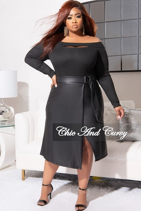 Final Sale Plus Size Ribbed Dress with Front Cutout and Wrap Liquid Bottom in Black Training Wear