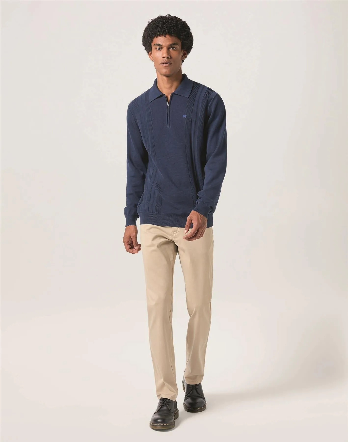 Wrangler Texas 822 Authentic Slim Chino Trouser In Dusty Olive And Plaza Taupe Waist 38 -44