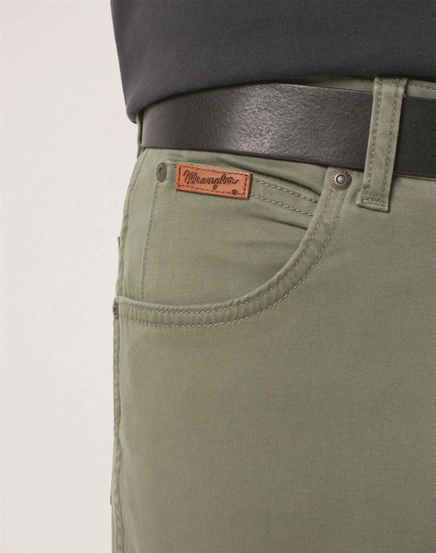 Wrangler Texas 822 Authentic Slim Chino Trouser In Dusty Olive And Plaza Taupe Waist 38 -44