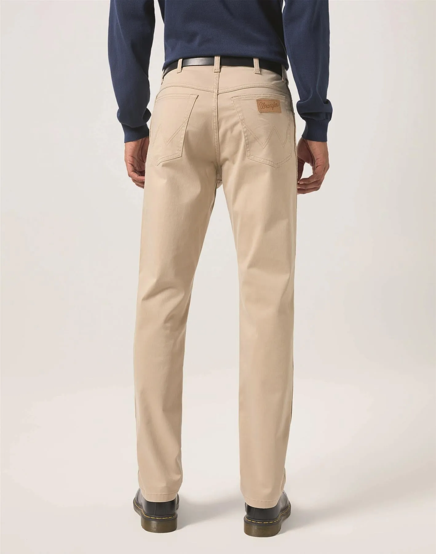Wrangler Texas 822 Authentic Slim Chino Trouser In Dusty Olive And Plaza Taupe Waist 38 -44
