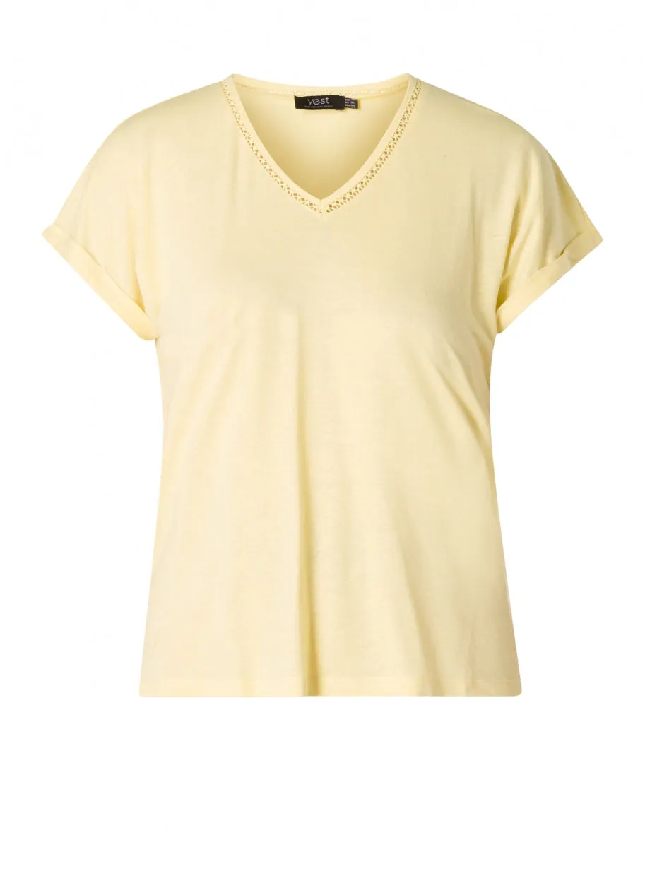 Yesta V-neck Tee Goldy