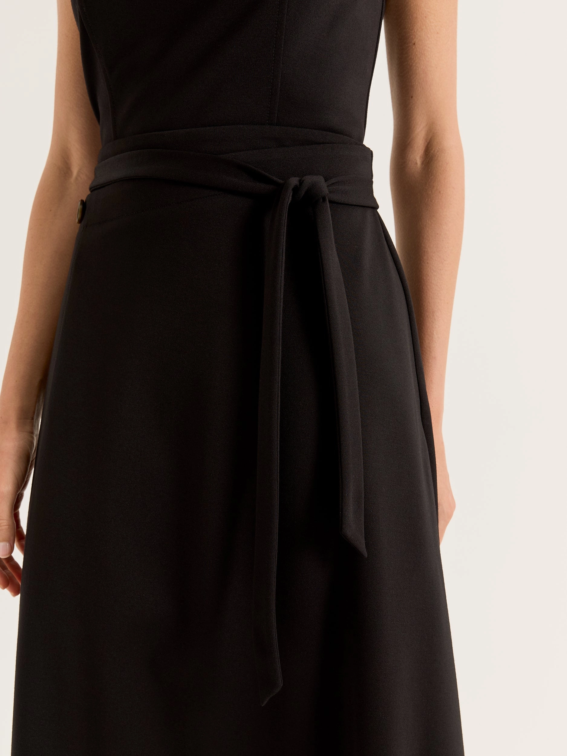 Vibrant evening gown Back Glow Yorkville Ponte Dress